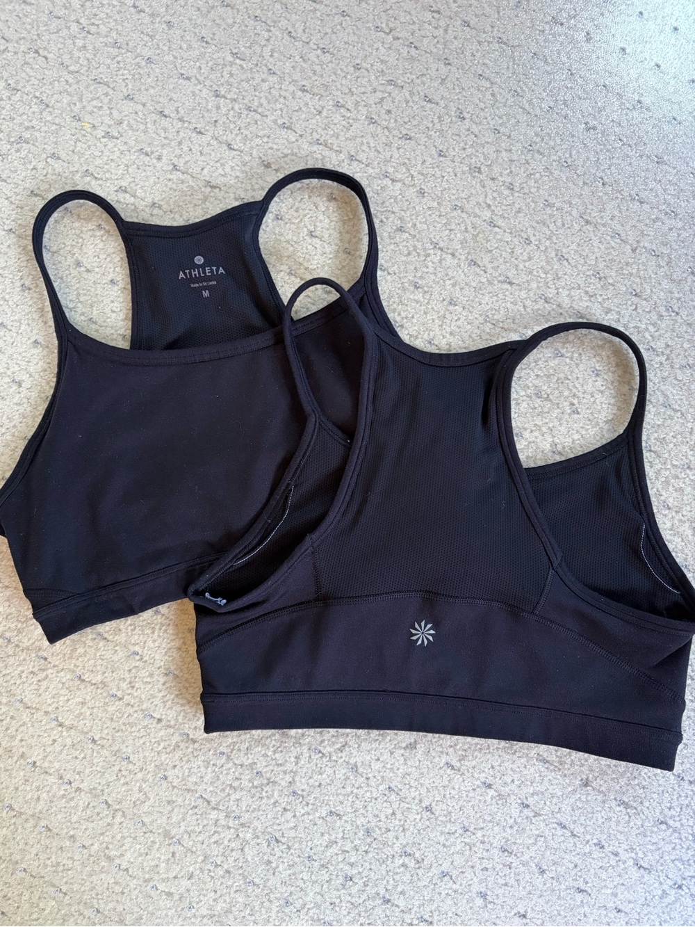 Lot of 2 Athleta Black High Tone Powervita Mesh Back Sports Bras Medium M
